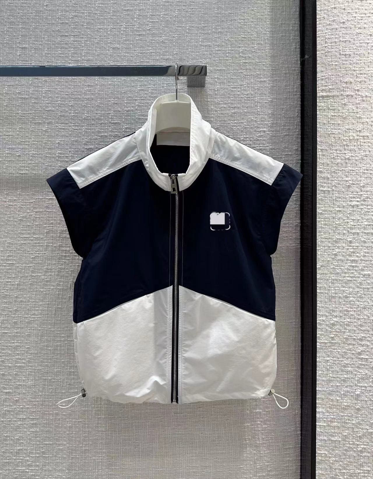 ジャケットセットアップ ハイネックスポーツベストセットアップ